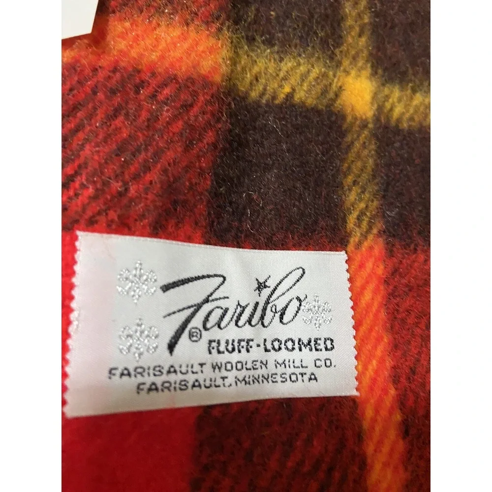 FARIBO PAK-A-ROBE Tartan Plaid Acrylic Blanket Stadium‎ Throw NEW